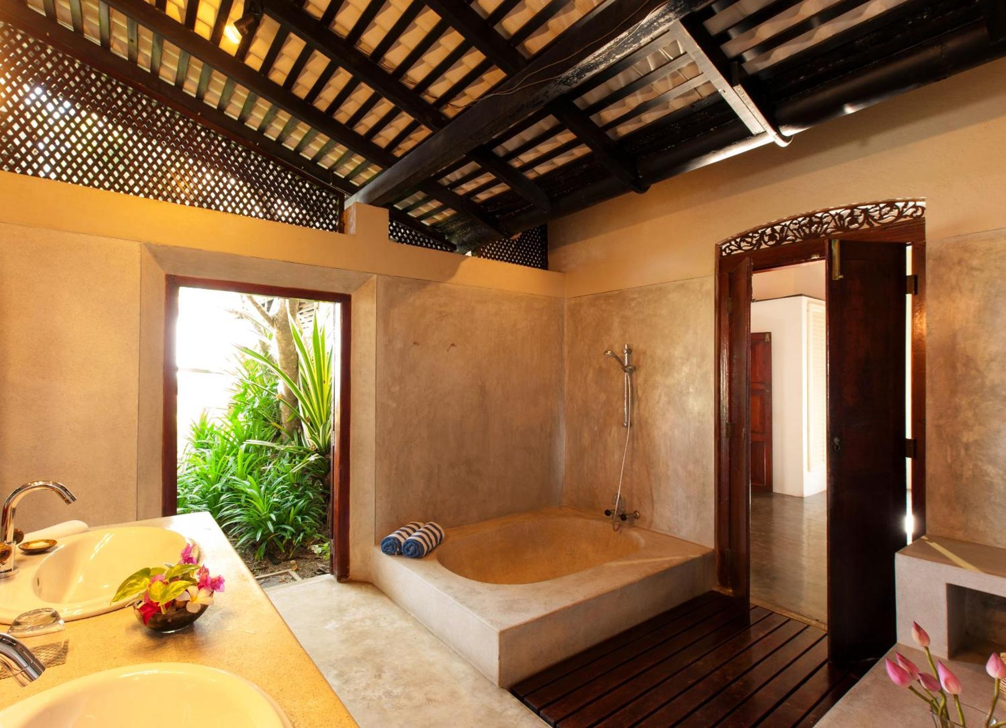 Apa Villa Thalpe Unawatuna Exterior photo