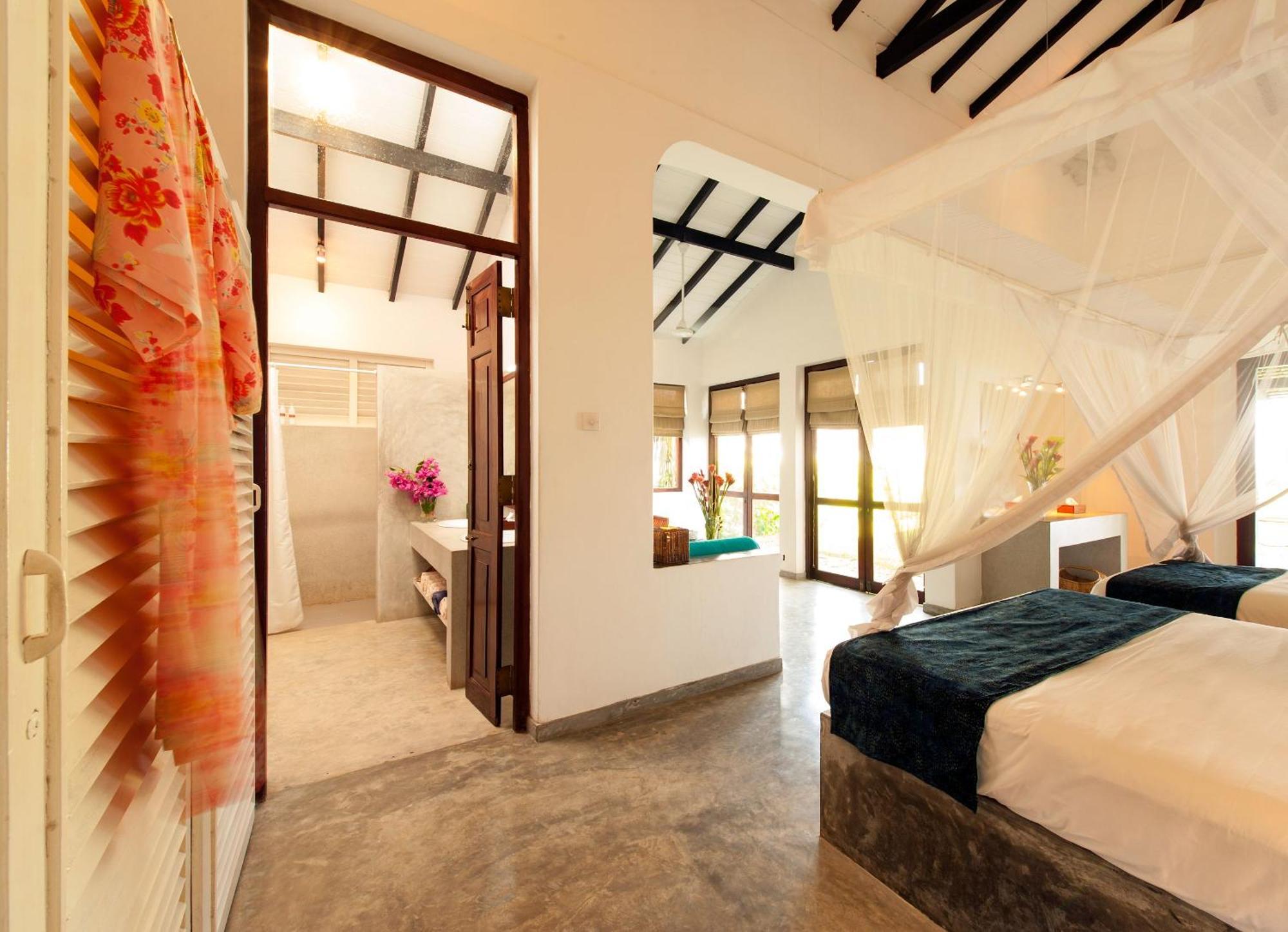 Apa Villa Thalpe Unawatuna Exterior photo